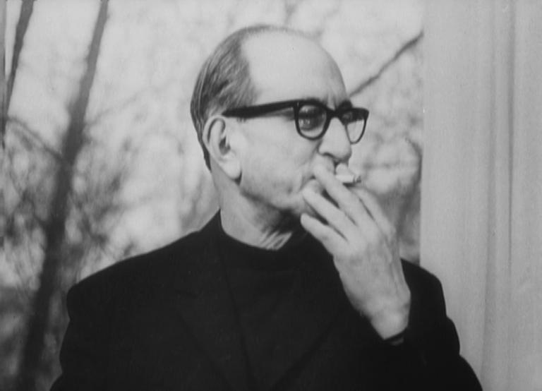 Как о нем написать?