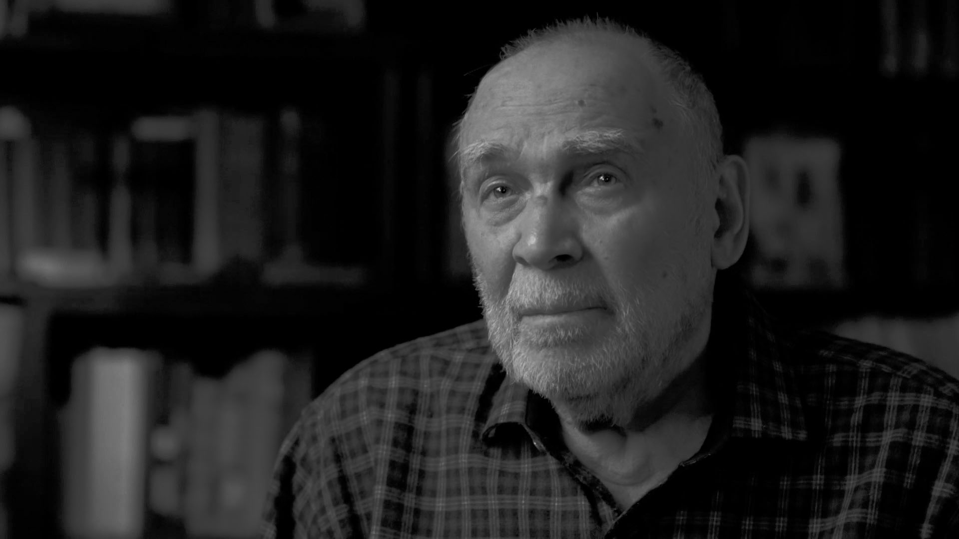 «Какая публика сейчас может образовать актера?»