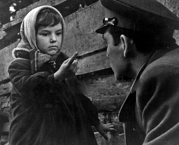 Судьбы людей, движение времени