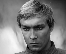 Этого человека мы Врангелю не отдадим!