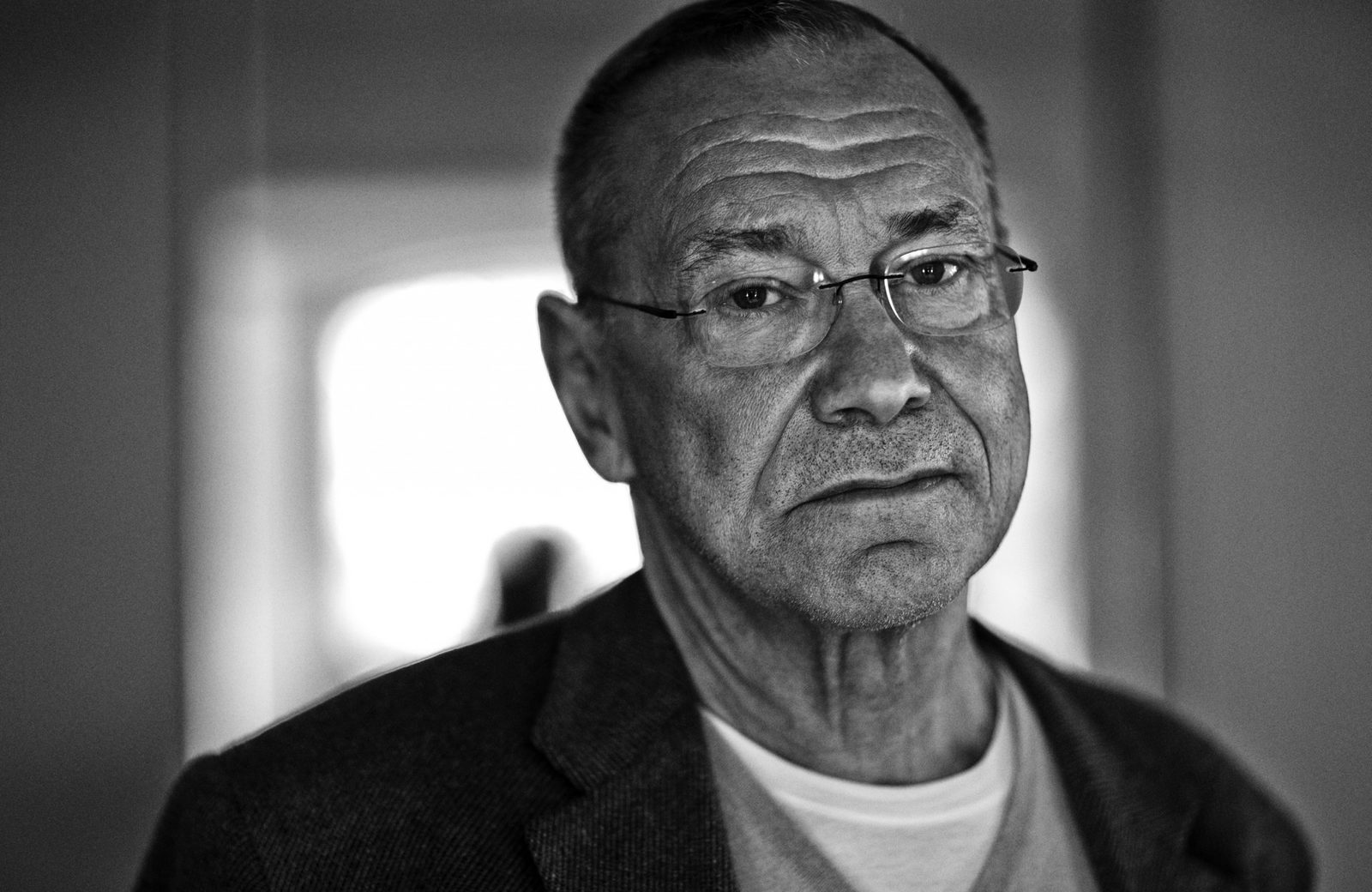 До сих пор фильма не получил...