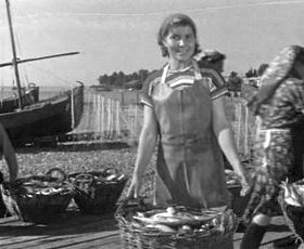 Большинство героев схематичны