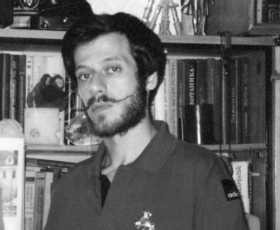 Полное подчинение жизни творчеству