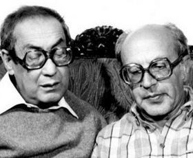 Нам ни разу не приходилось придумывать своих героев