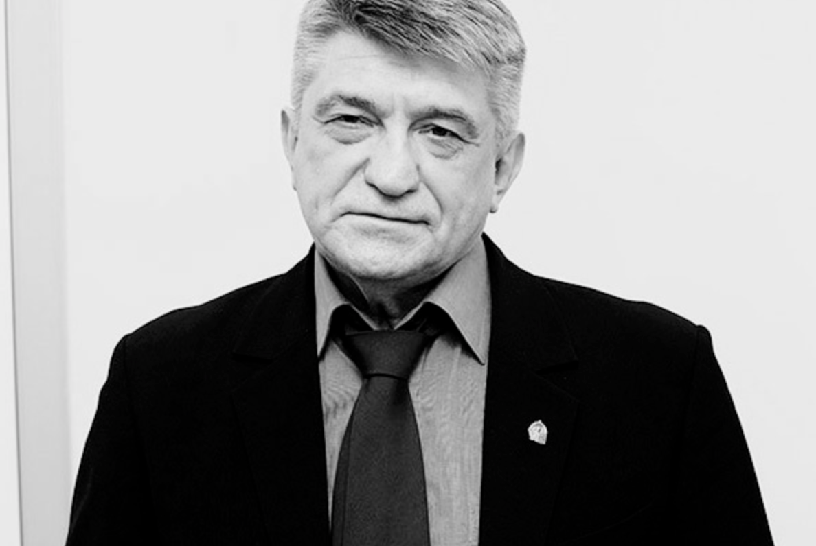 «Одна, отдельно взятая голова»