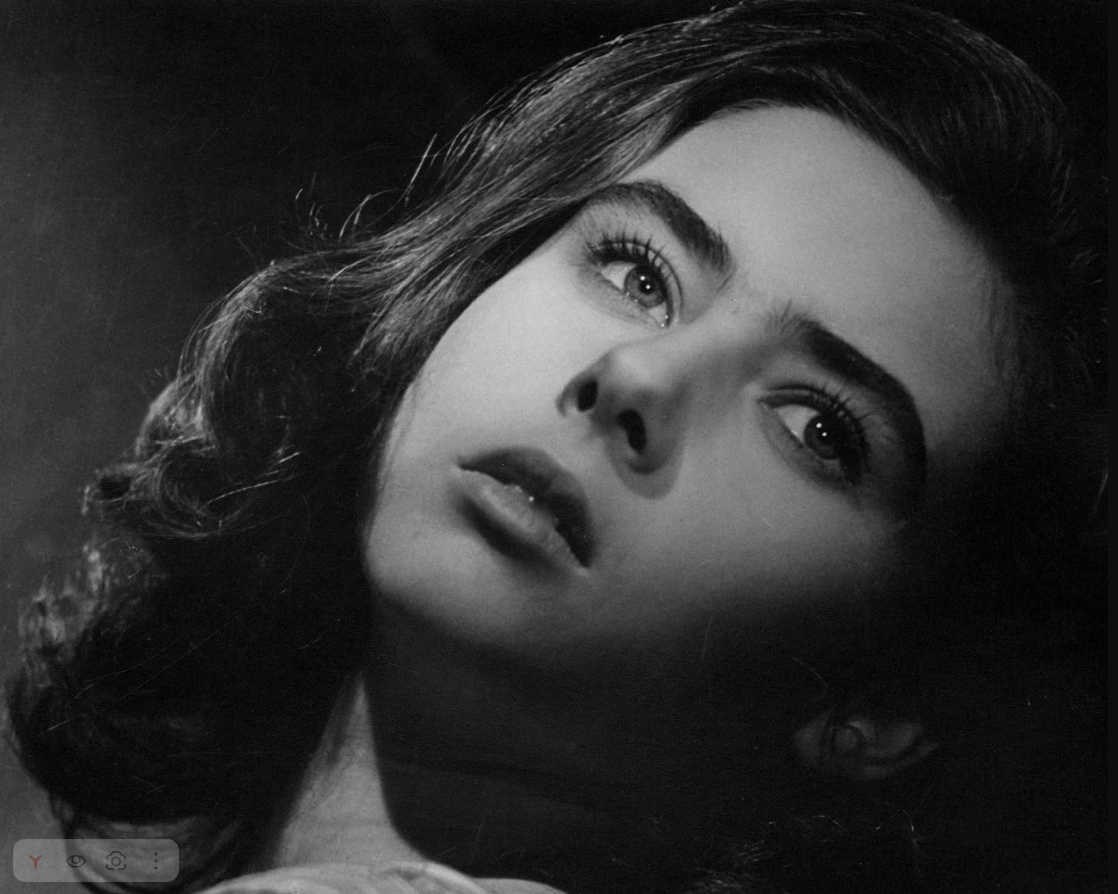 На экране: «Колыбельная»